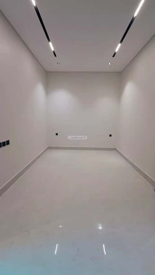 Villa 200 SQM Facing East on 15m Width Street West Al-Oraija, West Riyadh, Riyadh