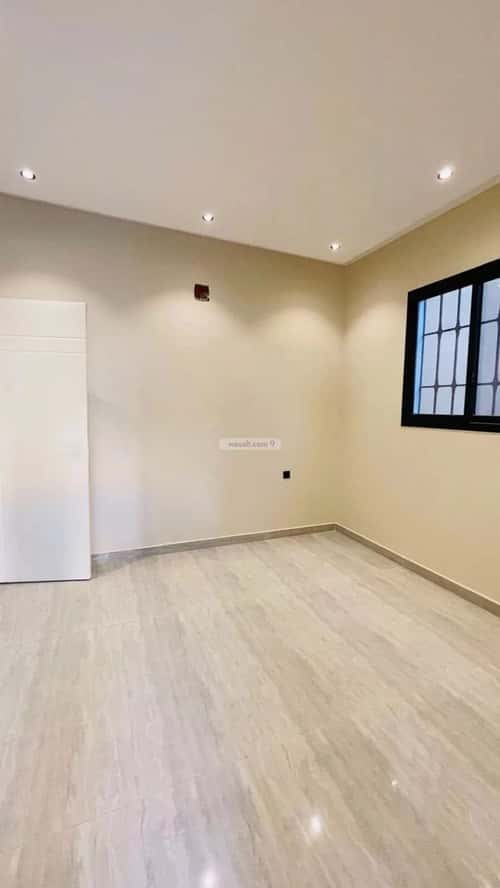 5 bedroom villa in Al Uraija Al Gharbi