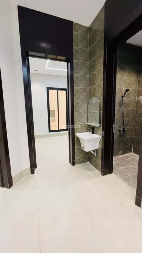 Villa 200 SQM Facing East on 15m Width Street West Al-Oraija, West Riyadh, Riyadh