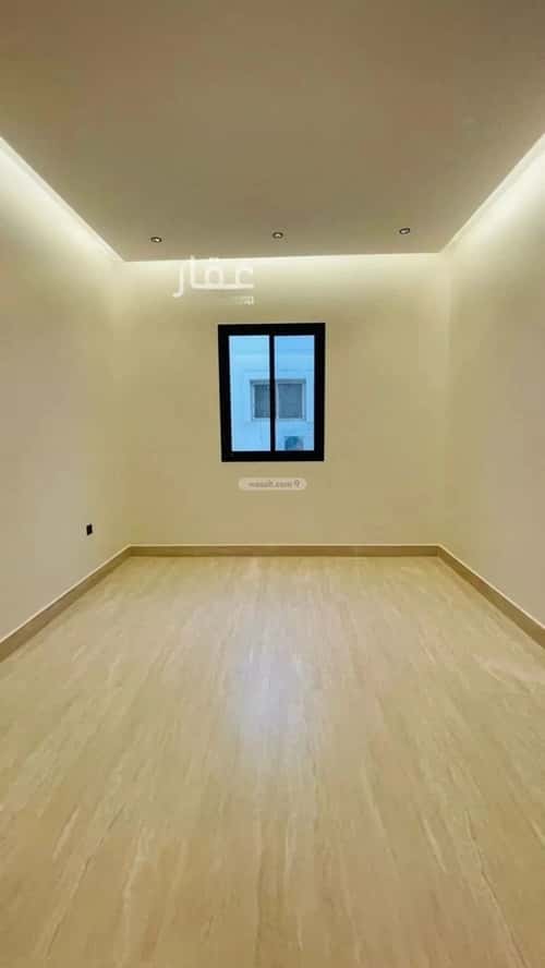 فيلا 200 متر مربع شرقية على شارع 15م العريجاء الغربي، غرب الرياض، الرياض