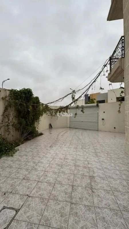 فيلا 525 متر مربع شمالية شرقية على شارع 20م العروبة، الدمام