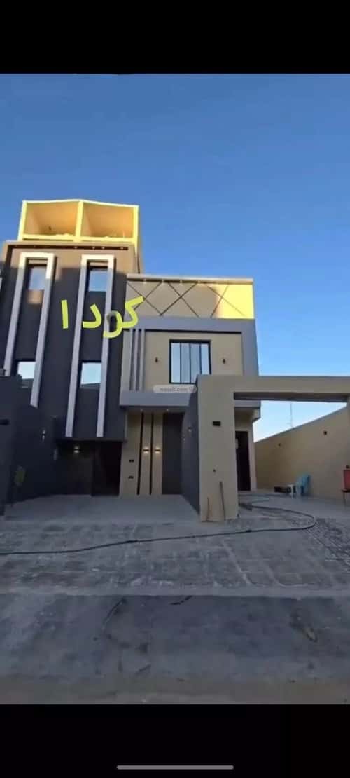 Floor 161 SQM with 3 Bedrooms Okaz, South Riyadh, Riyadh