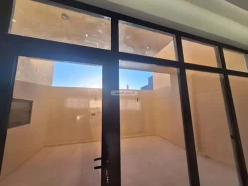 فيلا 375 متر مربع شرقية على شارع 20م ظهرة لبن، غرب الرياض، الرياض