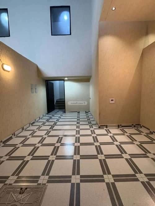 Floor 185 SQM with 5 Bedrooms As-Suwaidi, West Riyadh, Riyadh