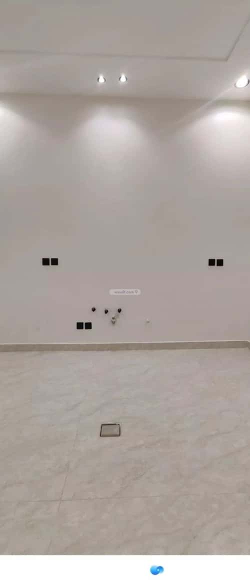 Floor 95 SQM with 3 Bedrooms Okaz, South Riyadh, Riyadh