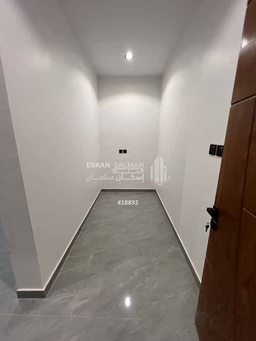 فيلا 9 غرف في الجنادرية