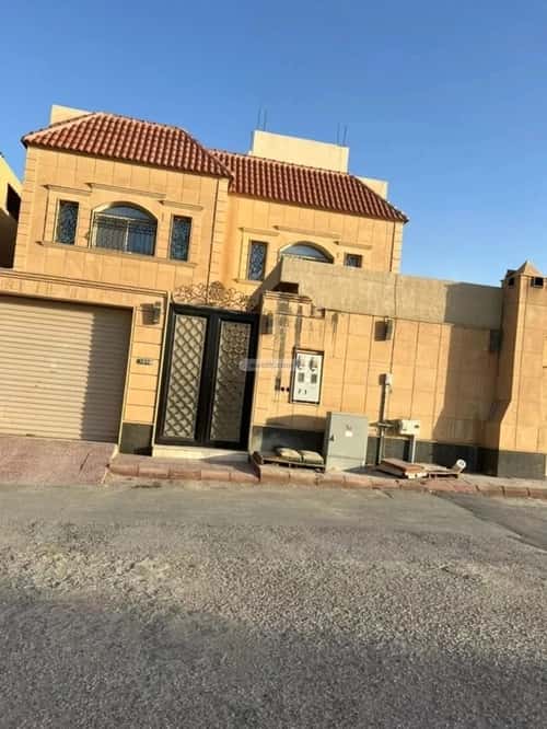 فيلا 450 متر مربع شرقية على شارع 20م ظهرة لبن، غرب الرياض، الرياض