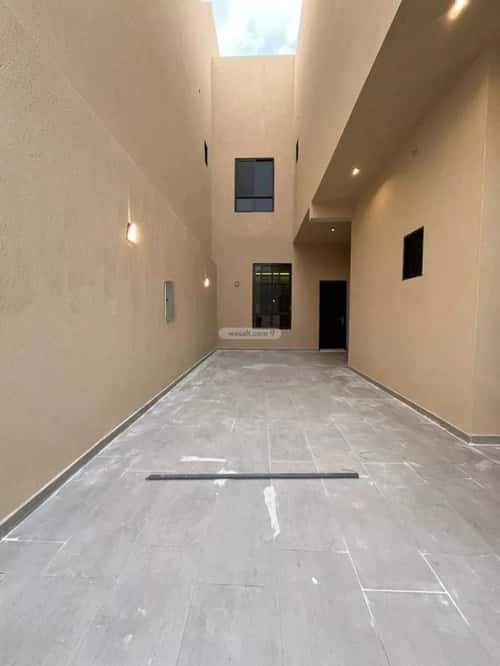 6 bedroom villa in Al Mahdiyyah