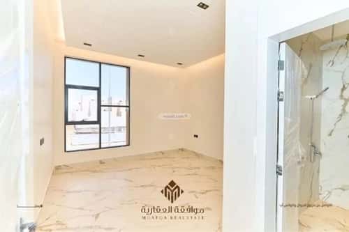 Building 400 SQM Facing South Al-Mahdiyah, West Riyadh, Riyadh