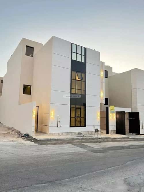 Villa 448 SQM Facing West on 20m Width Street Al-Mahdiyah, West Riyadh, Riyadh