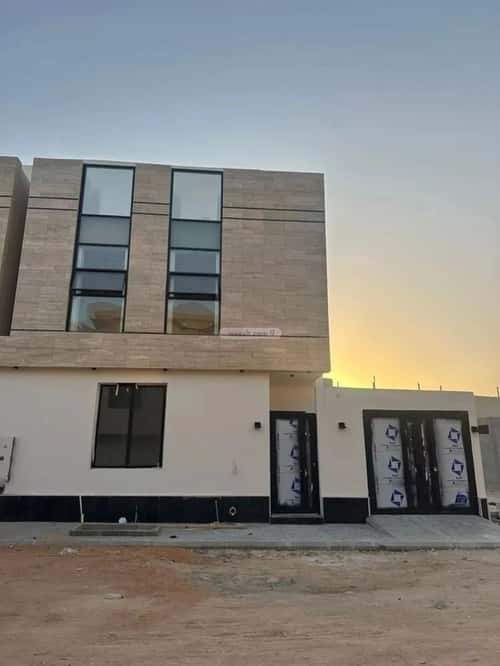 Villa 478 SQM Facing North on 20m Width Street Al-Mahdiyah, West Riyadh, Riyadh