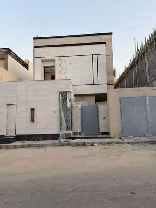 Villa 629 SQM Facing South on 20m Width Street Al-Mahdiyah, West Riyadh, Riyadh