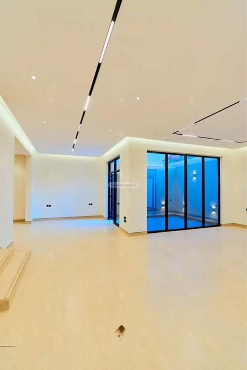 5 bedroom villa in Al Mahdiyyah