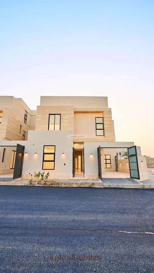 Villa 343 SQM Facing South on 20m Width Street Al-Mahdiyah, West Riyadh, Riyadh