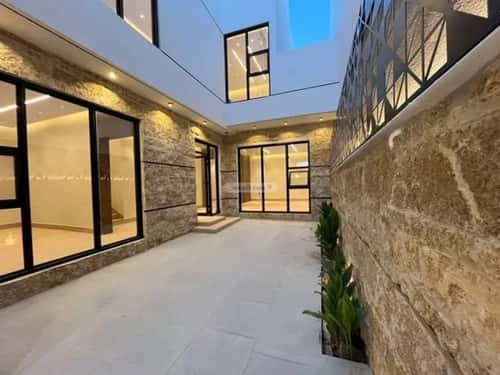 5 bedroom villa in Al Mahdiyyah