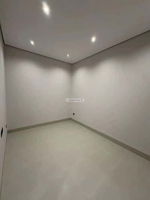 Villa 472 SQM Facing East on 20m Width Street Al-Mahdiyah, West Riyadh, Riyadh