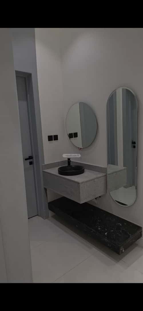 Floor 205 SQM with 5 Bedrooms An-Nadheem, East Riyadh, Riyadh