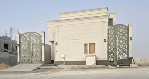 Floor 348 SQM with 5 Bedrooms An-Nadheem, East Riyadh, Riyadh