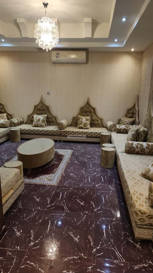 فيلا 250 متر مربع جنوبية على شارع 12م الربوة، شمال جدة، جدة