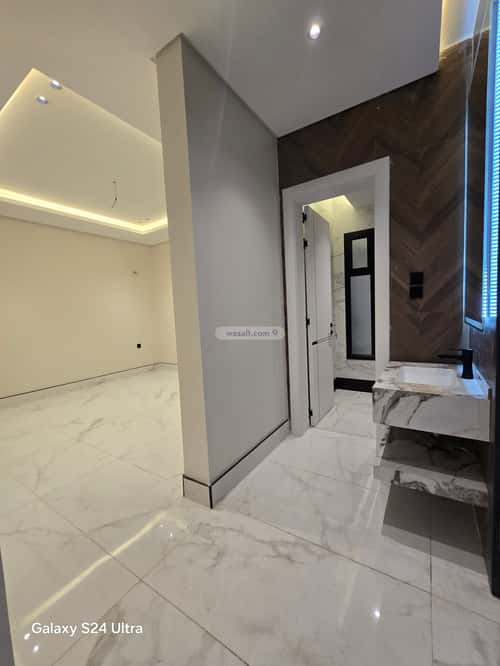 فيلا 312 متر مربع مع 3 شقق واجهة شمالية الياقوت، شمال جدة، جدة