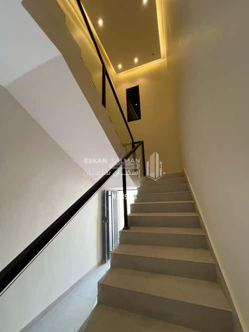 6 bedroom apartment in Al Janadriyah