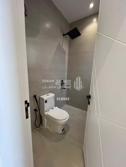 شقة ب 6 غرف الجنادرية، شرق الرياض، الرياض