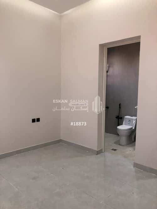 فيلا 336 متر مربع شرقية على شارع 20م النظيم، شرق الرياض، الرياض