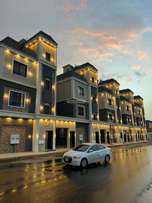 Floor 221 SQM with 5 Bedrooms Al-Yarmouk, Khamis Mushait