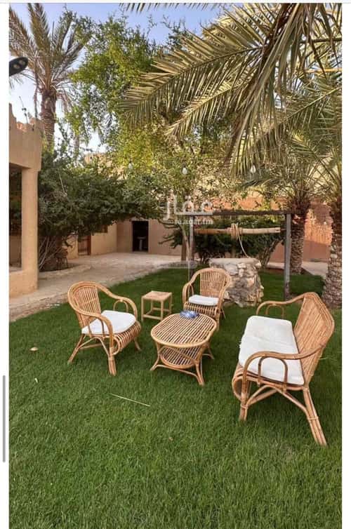 Rest House 700 SQM Facing East on 20m Width Street Al Yamamah, Darma