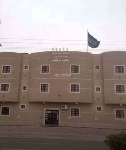 Building 675 SQM Facing South Al Nuzhah, Al Quwayiyah - Al Ruwaydah