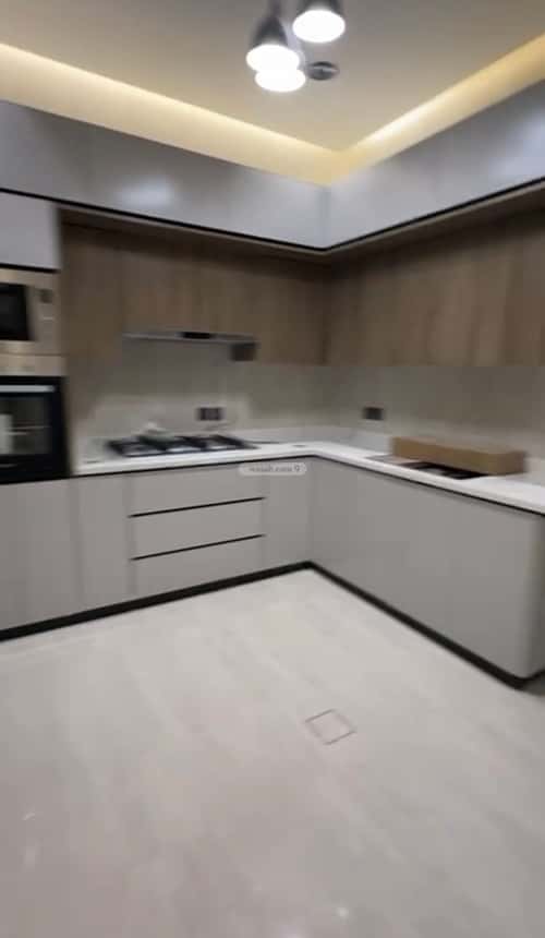 شقة ب 5 غرف ظهرة لبن، غرب الرياض، الرياض