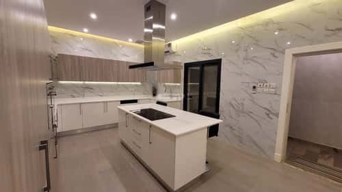 فيلا 900 متر مربع شرقية على شارع 22م ظهره العودة غرب، الدرعية