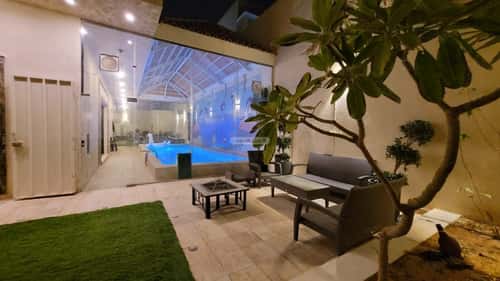 فيلا 900 متر مربع شرقية على شارع 22م ظهره العودة غرب، الدرعية