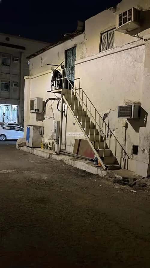 أرض 635 متر مربع جنوبية شرقية على شارع 16م الرويس، جنوب جدة، جدة