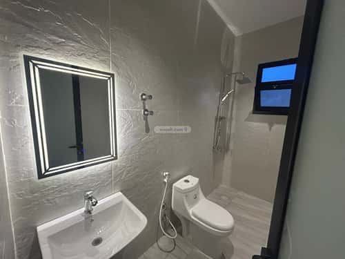 فيلا 300 متر مربع شرقية على شارع 20م العقيق، الخبر