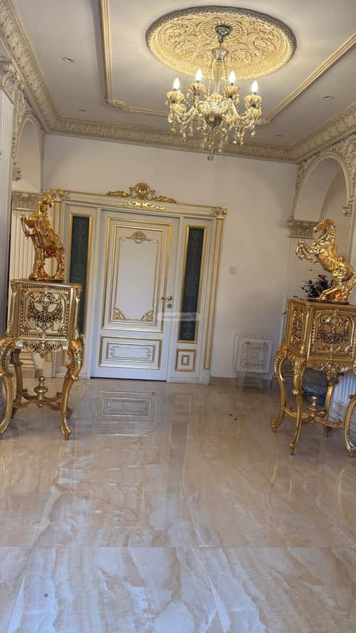 Villa 900 SQM Facing South on 15m Width Street Ar-Rawdah, East Riyadh, Riyadh