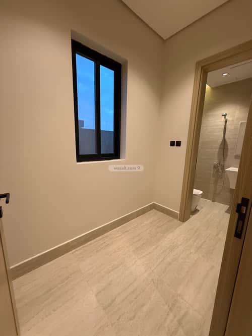 Villa 217 SQM Facing West with 5 Bedrooms As-Safa, Central Riyadh, Riyadh