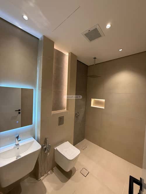 دور 71 متر مربع ب 5 غرف الجنادرية، شرق الرياض، الرياض