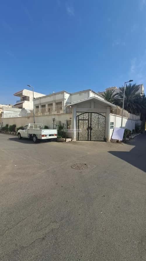 Land 552 SQM Facing North West on 6m Width Street Meshrefah, North Jeddah, Jeddah
