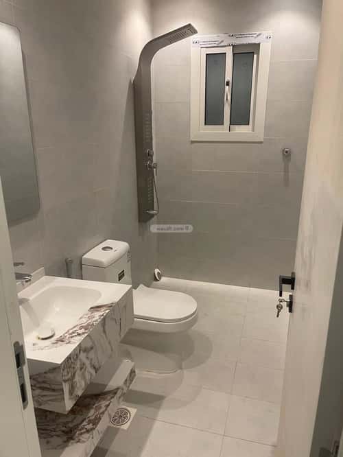 شقة ب 5 غرف حكومي1، شمال جدة، جدة