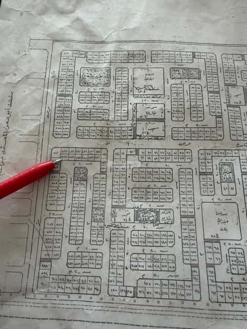 أرض 400 متر مربع جنوبية على شارع 20م المصيف، القطيف