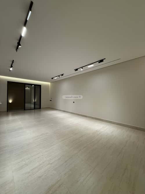 فيلا 217 متر مربع واجهة غربية ب 5 غرف الصفاء، وسط الرياض، الرياض