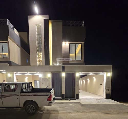 Floor 178 SQM with 5 Bedrooms Dahiat Namar, West Riyadh, Riyadh