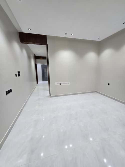 Floor 178 SQM with 5 Bedrooms Dahiat Namar, West Riyadh, Riyadh
