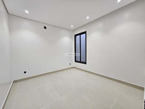 Floor 252 SQM with 5 Bedrooms Al-Maizaliyah, East Riyadh, Riyadh