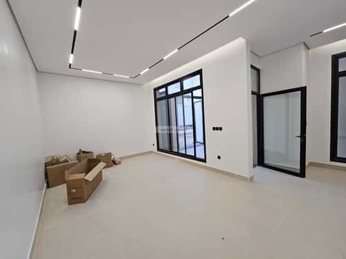 Floor 252 SQM with 5 Bedrooms Al-Maizaliyah, East Riyadh, Riyadh