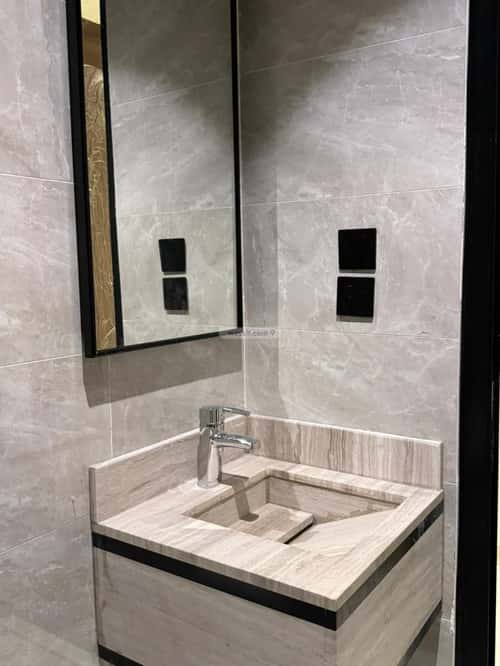 شقة بغرفة الحمراء، الخبر