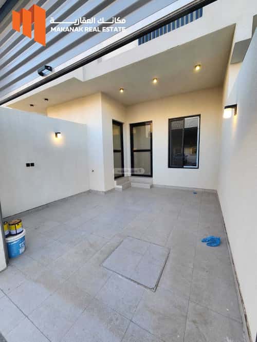 فيلا 205 متر مربع واجهة شرقية ب 4 غرف الراكة الجنوبية، الخبر