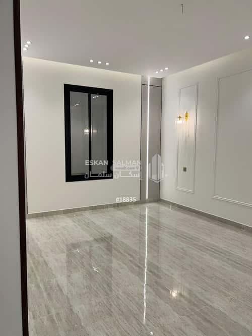 Villa 360 SQM Facing South on 15m Width Street Rayyadh, Alttayif