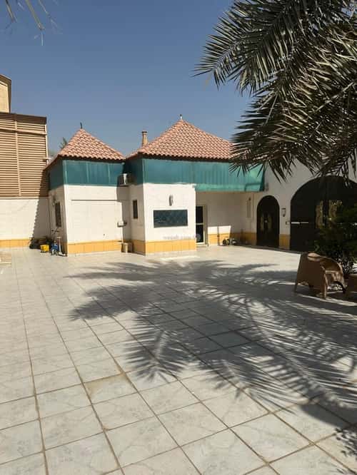 Villa 759 SQM Facing South West on 15m Width Street Al-Andalus, East Riyadh, Riyadh